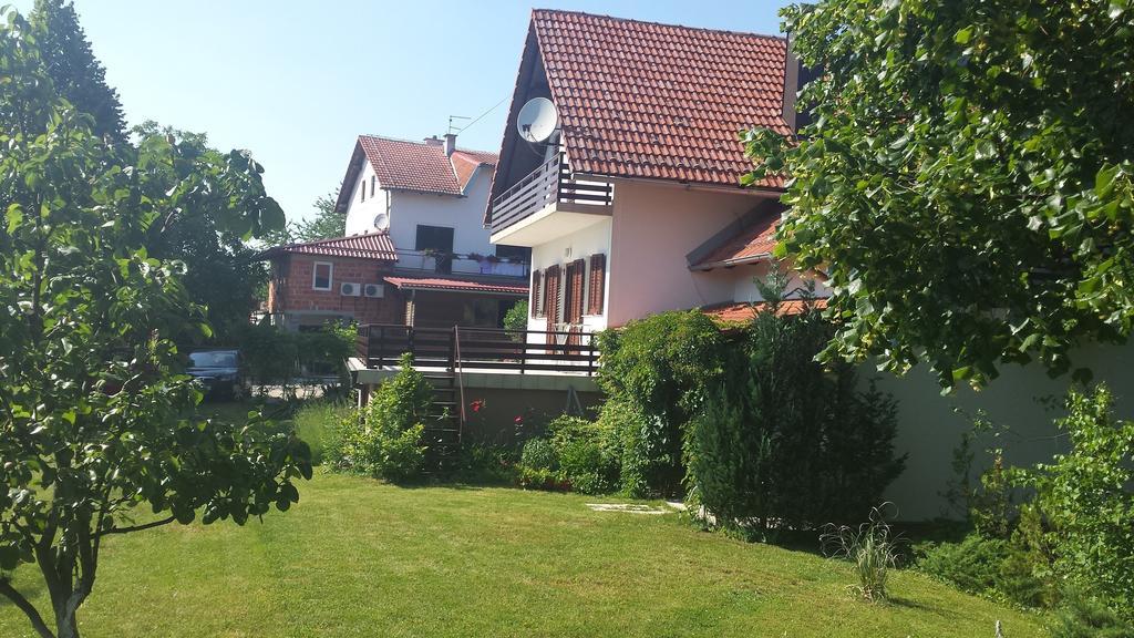 Apartamento House Tudic Drežnik Grad Habitación foto